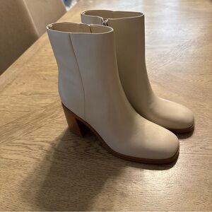 Marc Fisher Women's Ankle Boot Light Natural - Lianna Size 9.5M